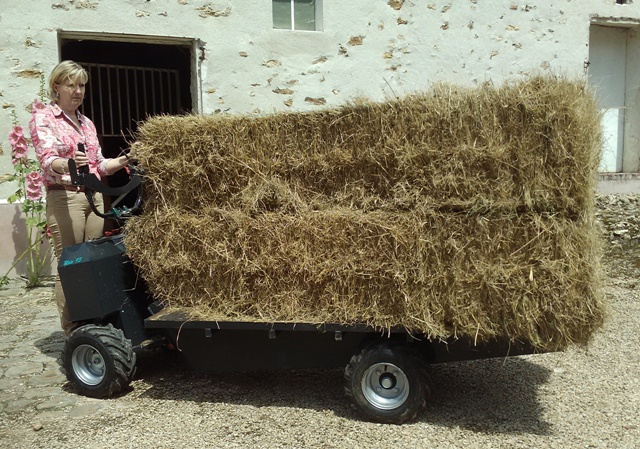 transporteur lectrique 4 roues motrices