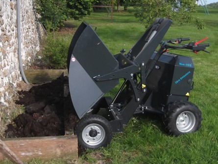 transportation of soil with extramate electric carrier