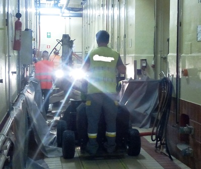 dumper lectrique extramate chantier de rseau dans un chaix