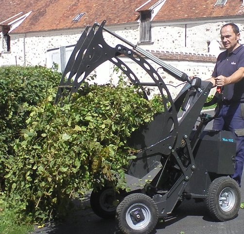 grappin avec benne semi delta pour le ramassage de dchets de taille chargement au sol